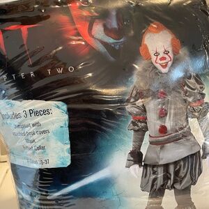 Deluxe Pennywise Costume - IT Chapter Two